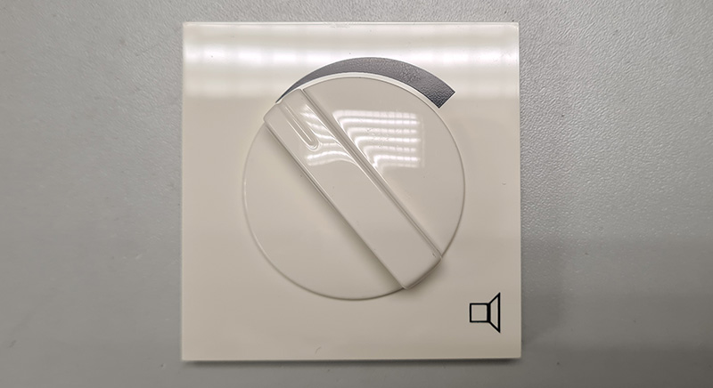 Oberteil GIRA Fläche 100 cremeweiss