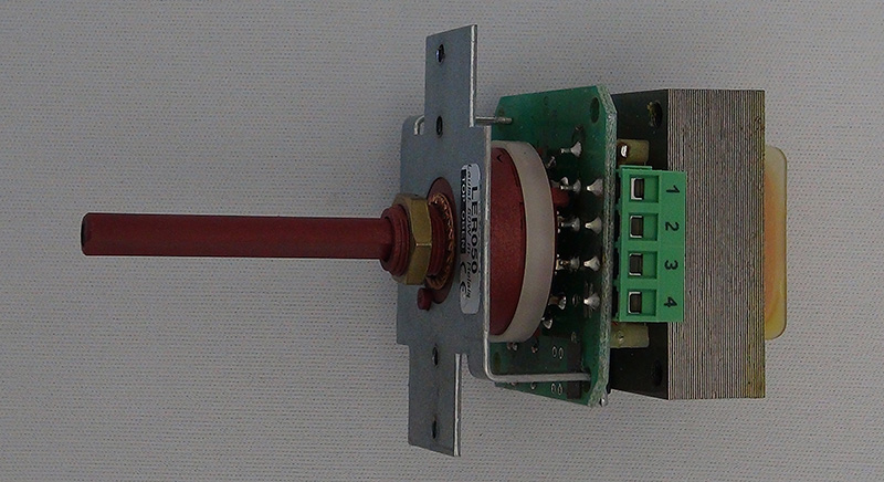 Einbau Lautstärkesteller<br>
          mit Pflichtrufrelais mono 100 V 50 Watt